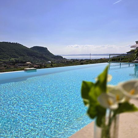 Relais Villa Olivi Costermano Exteriér fotografie