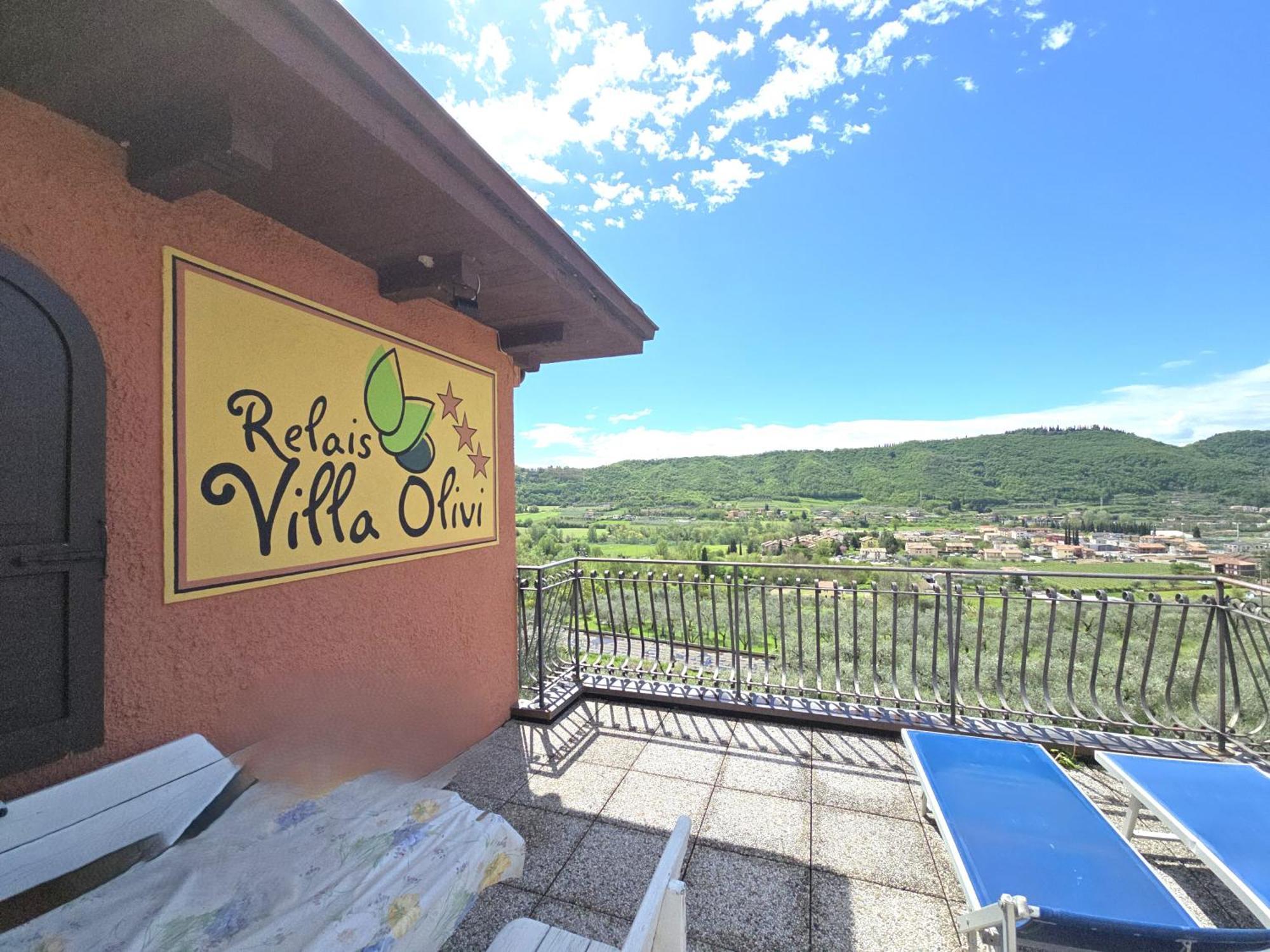 Relais Villa Olivi Costermano Pokoj fotografie